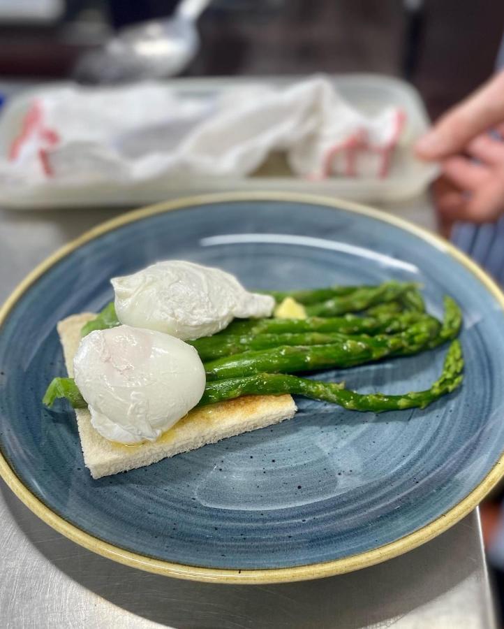 The Gordon Arms Restaurant With Rooms Yarrow Buitenkant foto