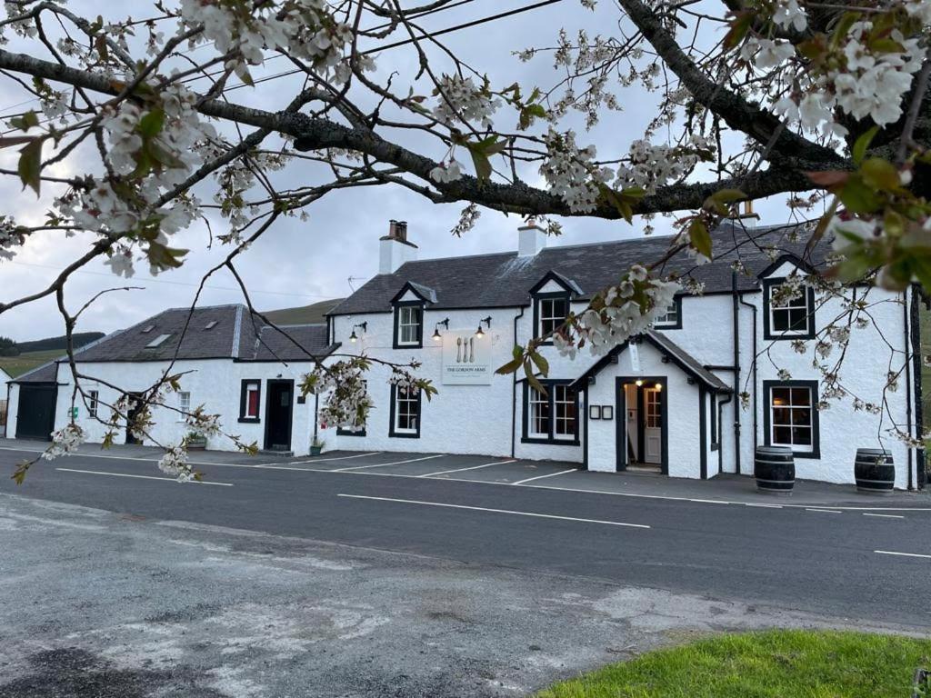 The Gordon Arms Restaurant With Rooms Yarrow Buitenkant foto